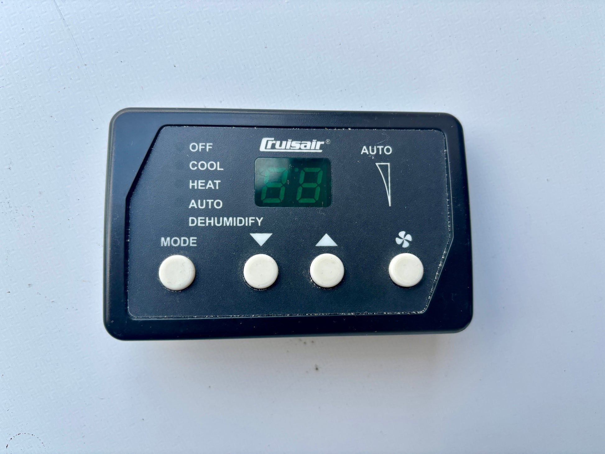 Cruisair control panel with digital display 
